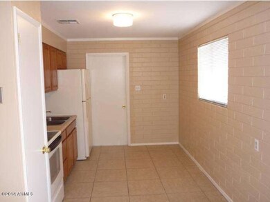 Kitchen2