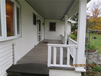 Covered Front Porch with trek decking
