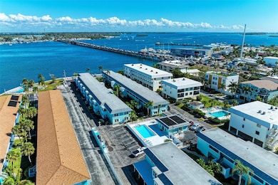 611 Gulf Dr N unit D27, Bradenton Beach, FL 34217 - photo 4