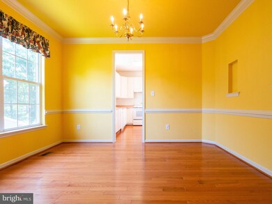 11152 Yellow Leaf Way, Germantown, MD 20876 - photo 3