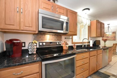 46 Adams Cir, Northbridge, MA 01534 - photo 6