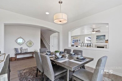 6276 W Los Flores Ct unit Lot 15 Block 5 Oaks, Meridian, ID 83646 - photo 5