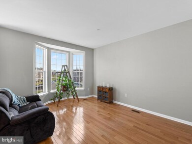 7122 Ladd Cir, Frederick, MD 21703 - photo 5