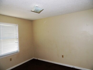 3416 Kingsview Cir, Macon, GA 31211 - photo 7