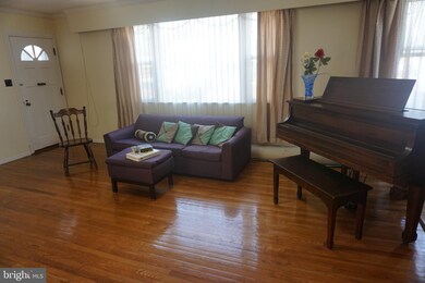 1942 Mountain Ave, Parkville, MD 21234 - photo 5