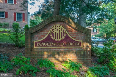 204 Brighton Cir, Devon, PA 19333 - photo 2