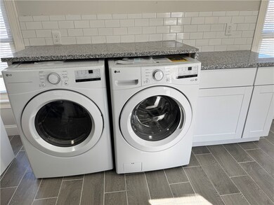 71 E George St unit 3, Providence, RI 02906 - photo 3