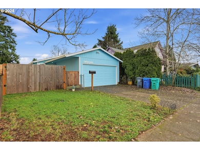 3608 SE 66th Ave, Portland, OR 97206 - photo 2