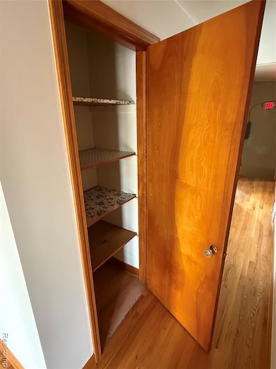 1790 Oak St unit 1, Wyandotte, MI 48192 - photo 6