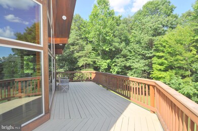 1352 Virginia Line Rd, Berkeley Springs, WV 25411 - photo 6