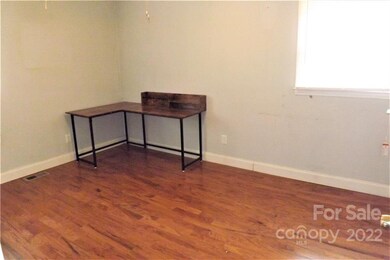 3709 Hamilton Dr unit 11, Gastonia, NC 28052 - photo 5