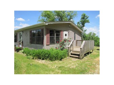 7100 Adolph Rd NE, New Salisbury, IN 47161 - photo 2