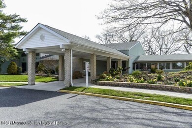 CLUB HOUSE