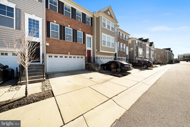 1346 Chapel Centre Dr, Gambrills, MD 21054 - photo 3