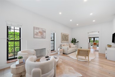 917 Granada Groves Ct, Coral Gables, FL 33134 - photo 2