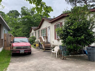 6526 Carver Rd, Houston, TX 77091 - photo 5