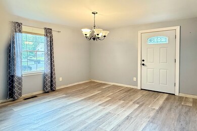 26 Kilmartin Ave, Bristol, CT 06010 - photo 7