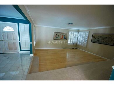 4165 E Pinecrest Cir, Las Vegas, NV 89121 - photo 4