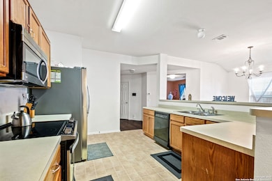 3438 Kodiak Diamond unit 1, San Antonio, TX 78245 - photo 5