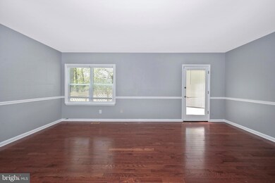 18807 Summer Oak Ct, Germantown, MD 20874 - photo 5
