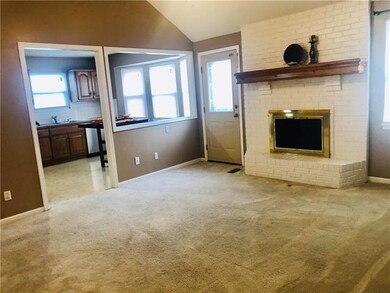 411 Blue Grass Dr, Raymore, MO 64083 - photo 5