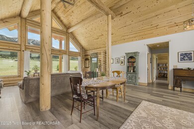 Great Room + Dining 2
