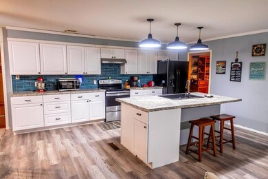 2007 Franklin Ave, Bonham, TX 75418 - photo 2