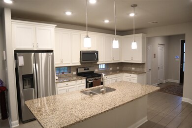 15 Heirloom Garden Place, the Woodlands, TX 77354 - photo 6