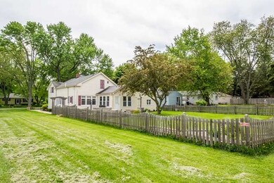 471 Chestnut St, Batavia, IL 60510 - photo 2