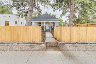 Privacy and proximity to downtown