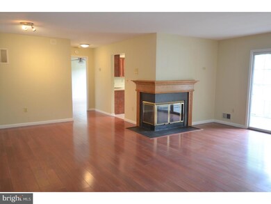 114 Cascade Ct unit 4, Princeton, NJ 08540 - photo 4