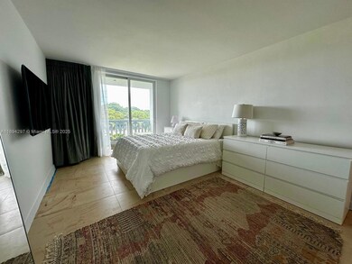 Harding Hall Condominium unit 403, Miami Beach, FL 33141 - photo 6