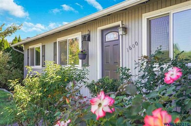 1600 Eugene Ct NE, Keizer, OR 97303 - photo 2