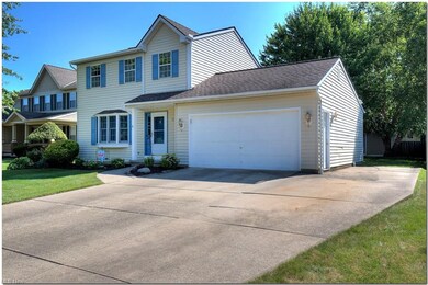 9737 Grist Mill Run, Olmsted Falls, OH 44138 - photo 2