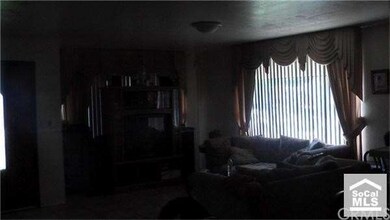 1105 S Grevillea Ave, Inglewood, CA 90301 - photo 3