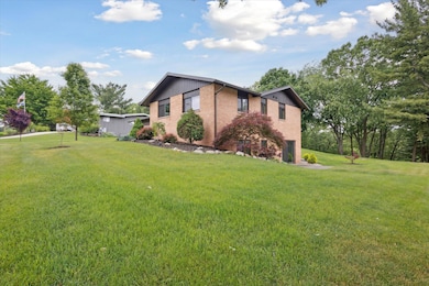 04-3801-Keeweenaw-Dr-NE-Grand-Rapids-MI-
