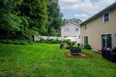 66 Locust Ave, Worcester, MA 01604 - photo 7