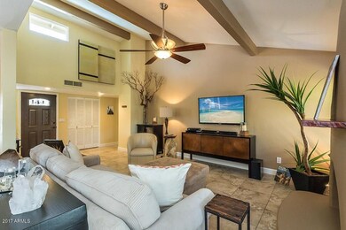 7207 N 15th Pl-4