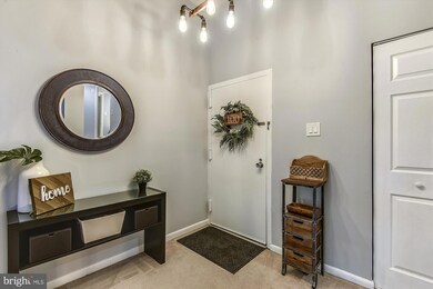 124 Roberts Ln unit 100, Alexandria, VA 22314 - photo 2