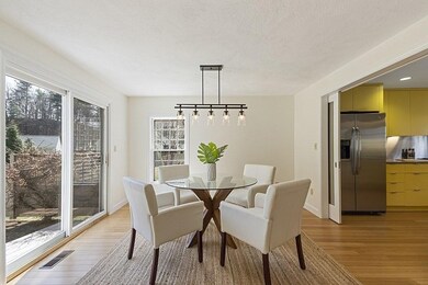 17 Edmonds Rd, Concord, MA 01742 - photo 6