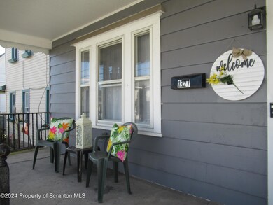1327 Lafayette St, Scranton, PA 18504 - photo 4
