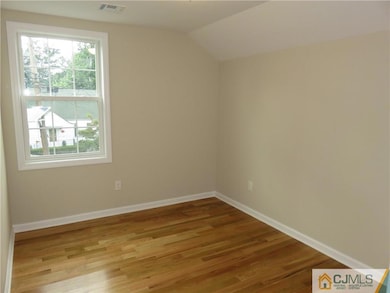 36 Maple Ave, Edison, NJ 08837 - photo 5