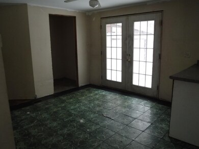 3085 W South Garden Cir, Michigan City, IN 46360 - photo 4