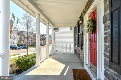 25185 Crested Wheat Dr, Aldie, VA 20105 - photo 5