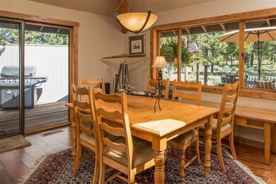 17 Yellow Pine Ln, Bend, OR 97707 - photo 4