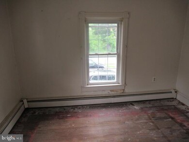 28 W New St, Paulsboro, NJ 08066 - photo 7