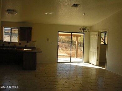 1230 Calle Avestruz unit 13, Rio Rico, AZ 85648 - photo 2