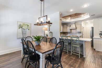 109 La Villa Circle-17