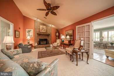 403 Franklin Square Dr, Chambersburg, PA 17201 - photo 6