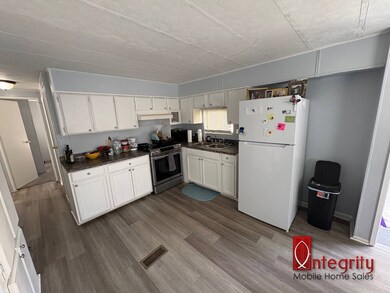 4516 Newman Dr, Port Orange, FL 32127 - photo 5